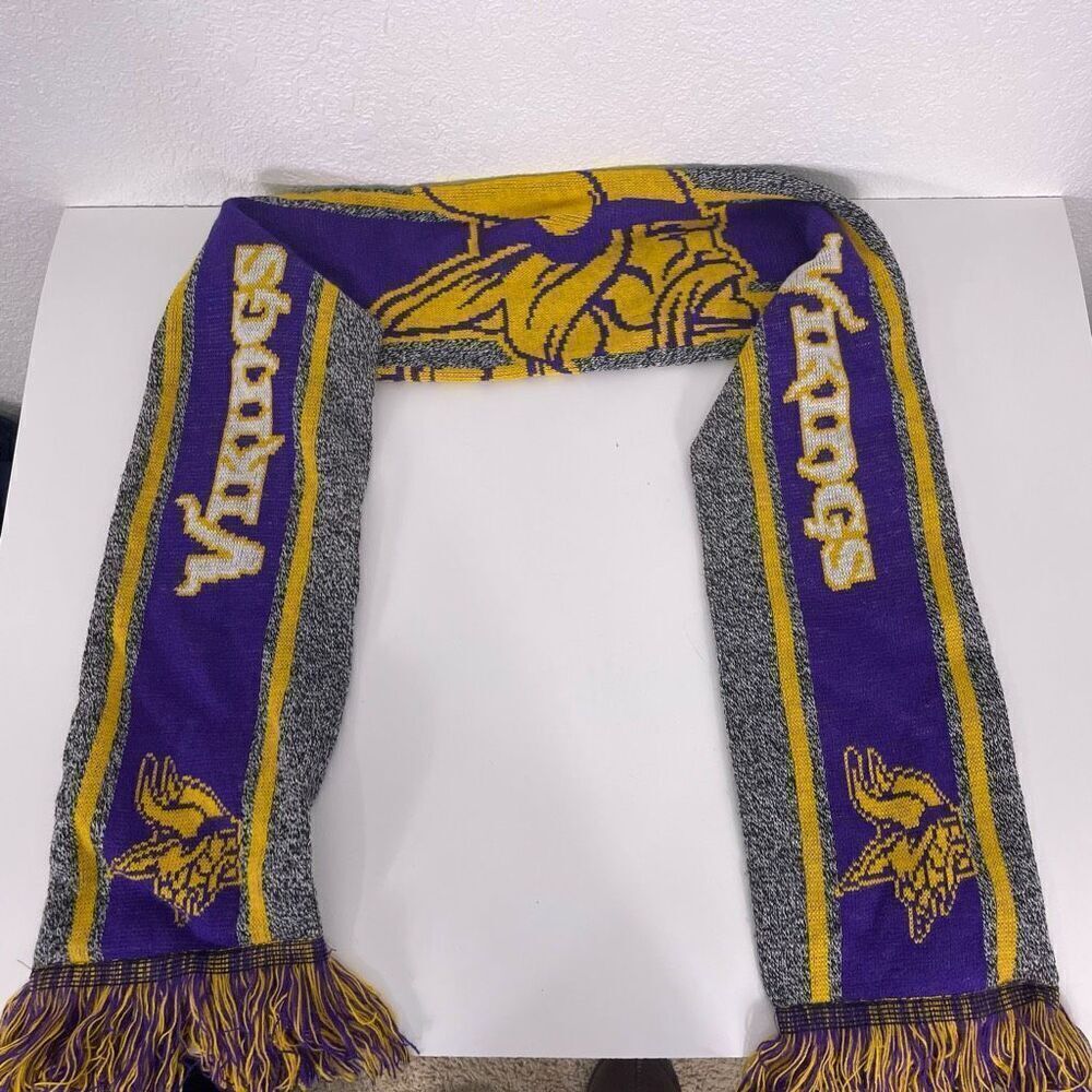 NFL Minnesota Vikings Football Purple & Yellow Reversible Winter‎ Scarf